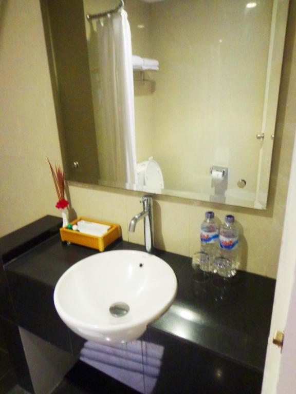 Sapadia Hotel Siantar Пематансиантар Екстериор снимка