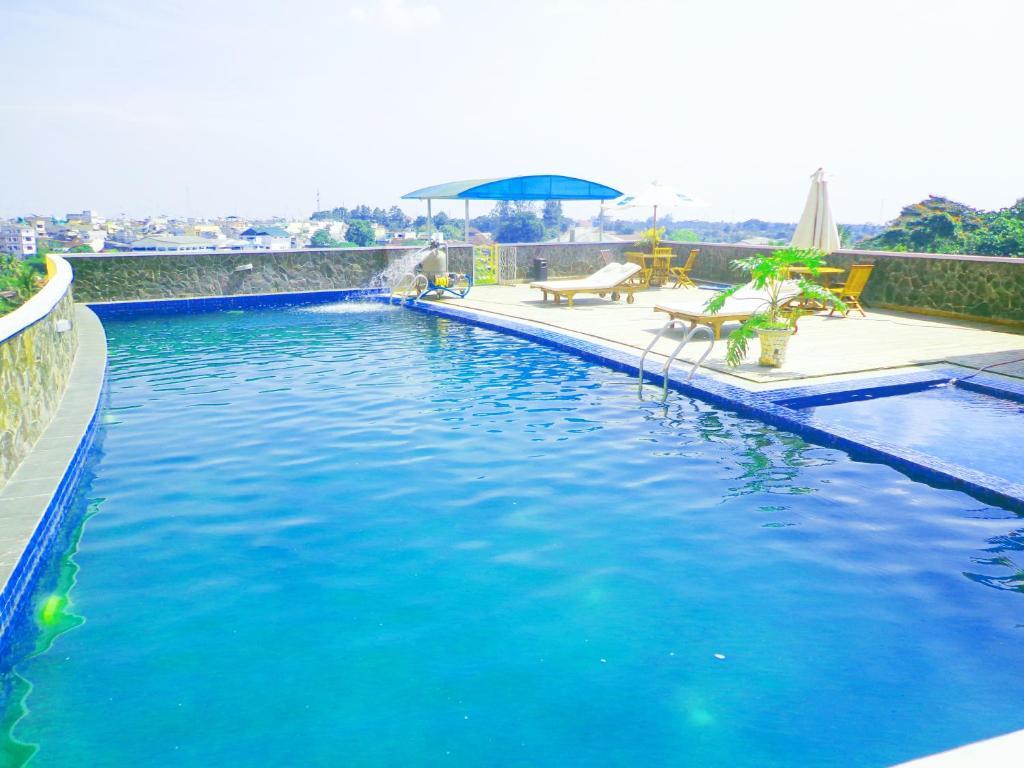 Sapadia Hotel Siantar Пематансиантар Екстериор снимка