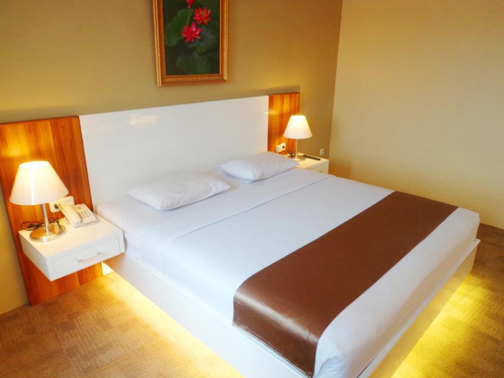 Sapadia Hotel Siantar Пематансиантар Екстериор снимка
