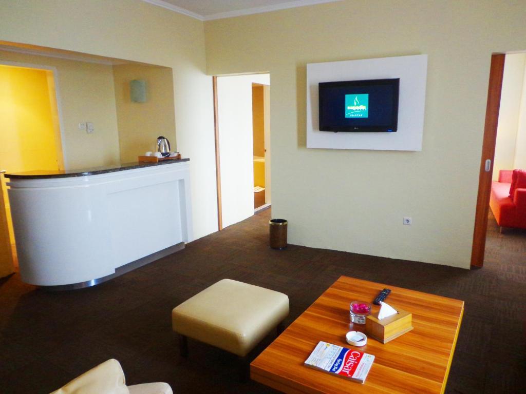 Sapadia Hotel Siantar Пематансиантар Екстериор снимка